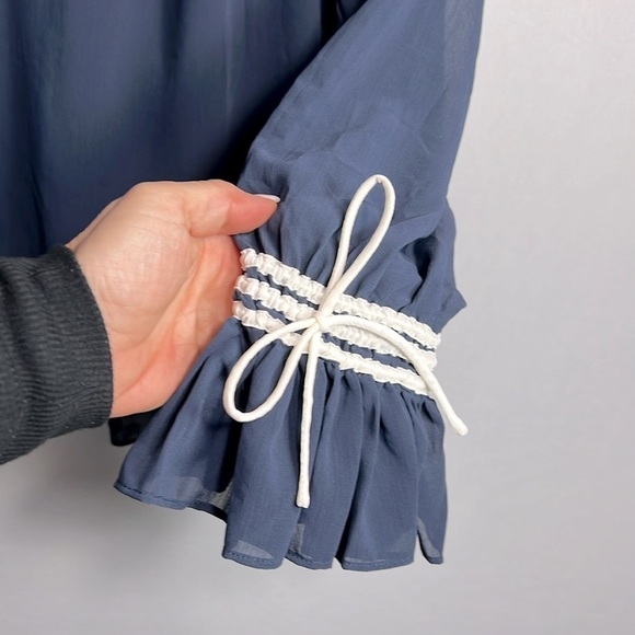 J. Crew Flutter Cuff Chiffon Peasant Top size S NWT - Picture 3 of 7